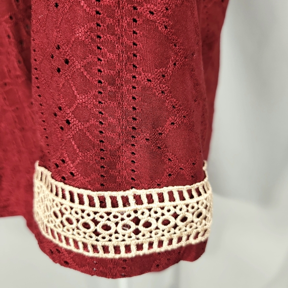 Liofoer NWT Red w/Cream Accent Front Neckline & Cuffs V Neck BOHO Top Size Large - Picture 5 of 12